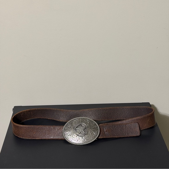 Other - Vintage western brown belt size 32 with silver buckle with star